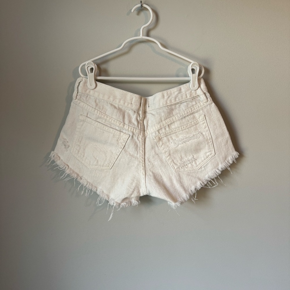 We The Free Loving Good Vibrations Cutoffs in White - Picture 3 of 4